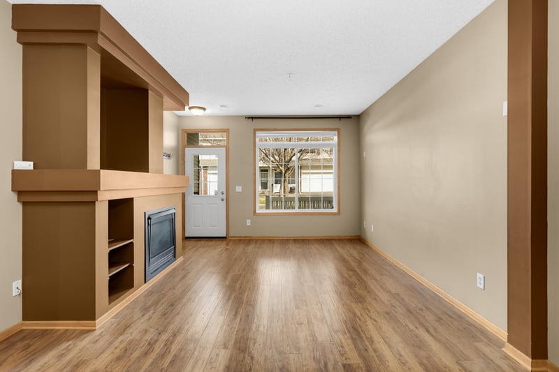 4843 Bisset Ln, Inver Grove Heights, MN 55076