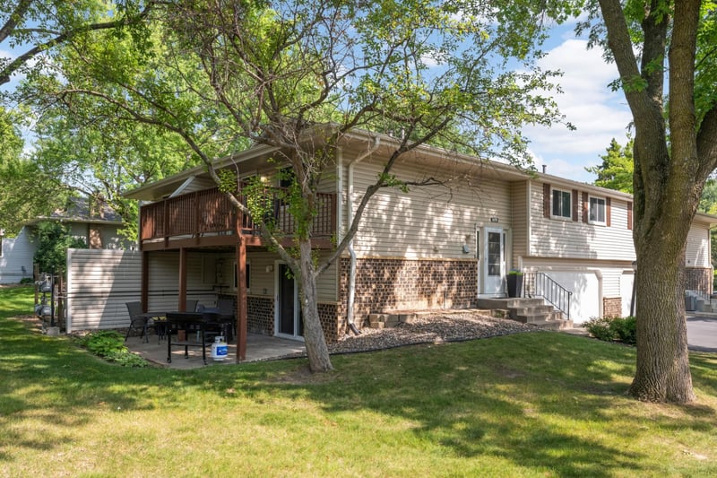 3678 Denmark Ave, Eagan, MN 55123