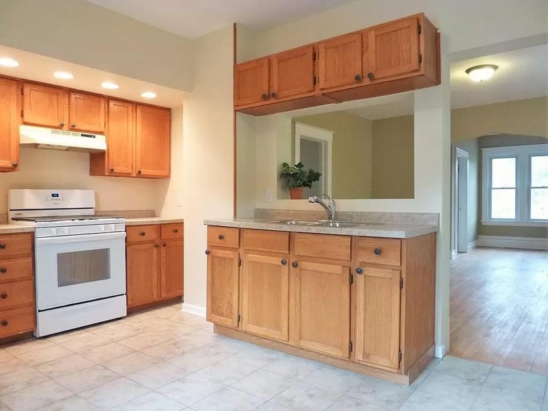 738 Magnolia Ave E, Saint Paul, MN 55106