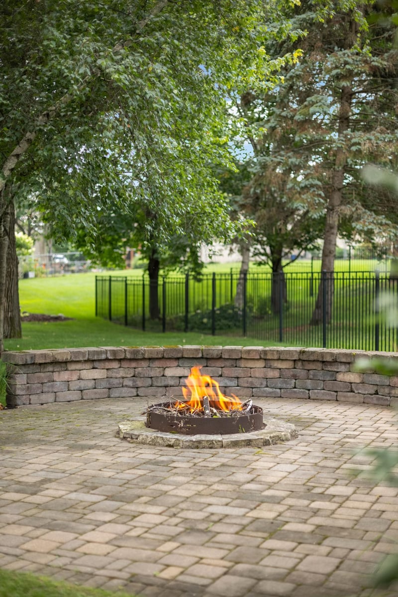 15030 Avocet St NW, Andover, MN 55304