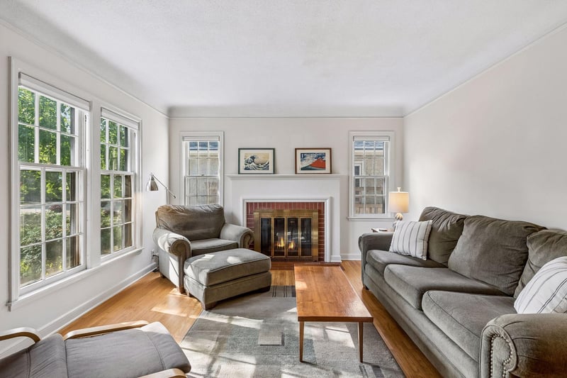 5652 Dupont Ave S, Minneapolis, MN 55419