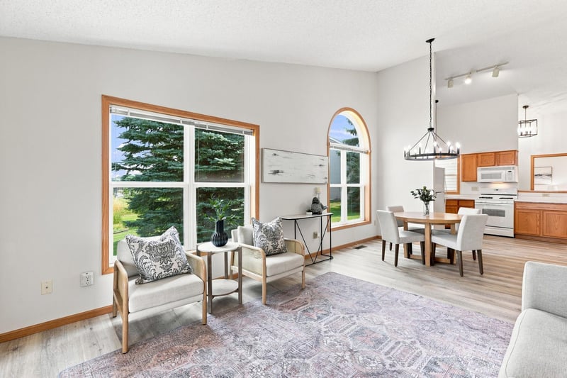 21728 Evergreen Trl, Rogers, MN 55374