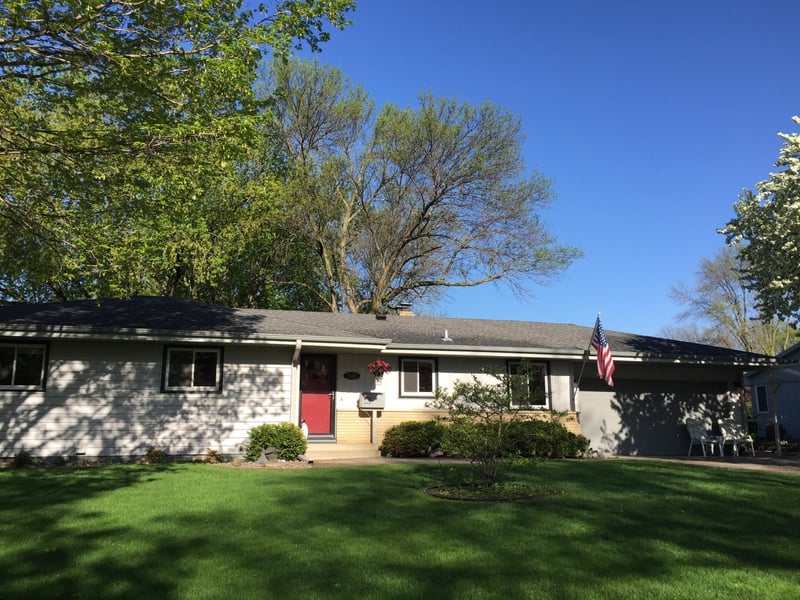 2145 Zealand Ave N, Golden Valley, MN 55427