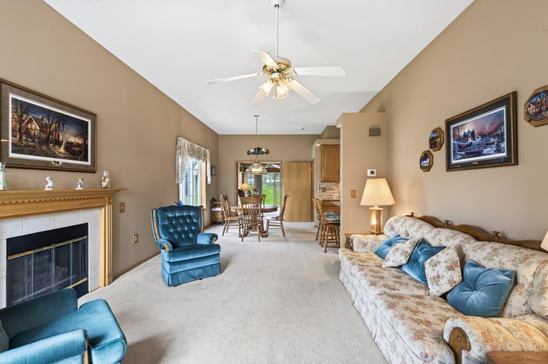 7867 Taylor St NE, Spring Lake Park, MN 55432