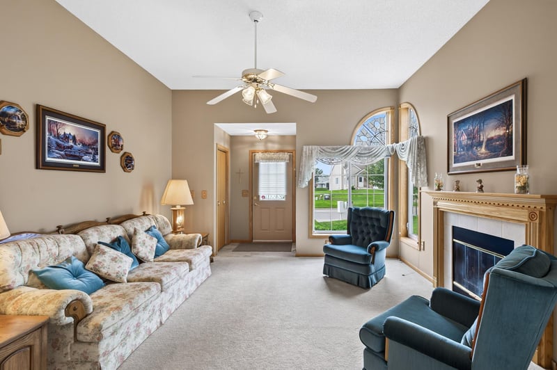 7867 Taylor St NE, Spring Lake Park, MN 55432