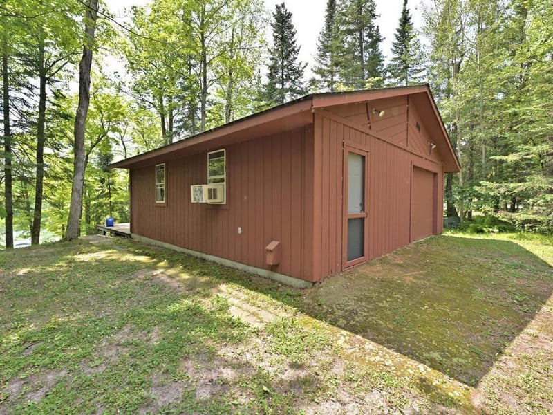 24859 Crooked Rd, Bovey, MN 55709