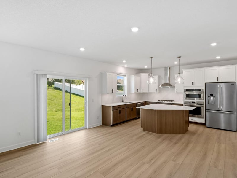 5351 Queens Dr NW, Rochester, MN 55901