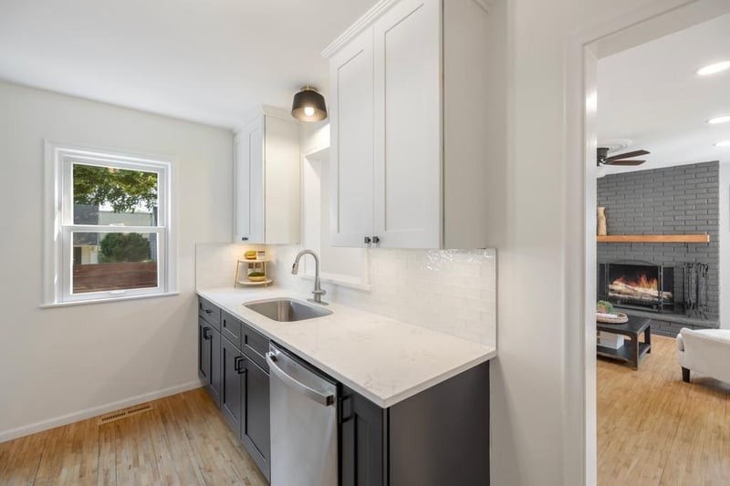 5860 Wentworth Ave, Minneapolis, MN 55419