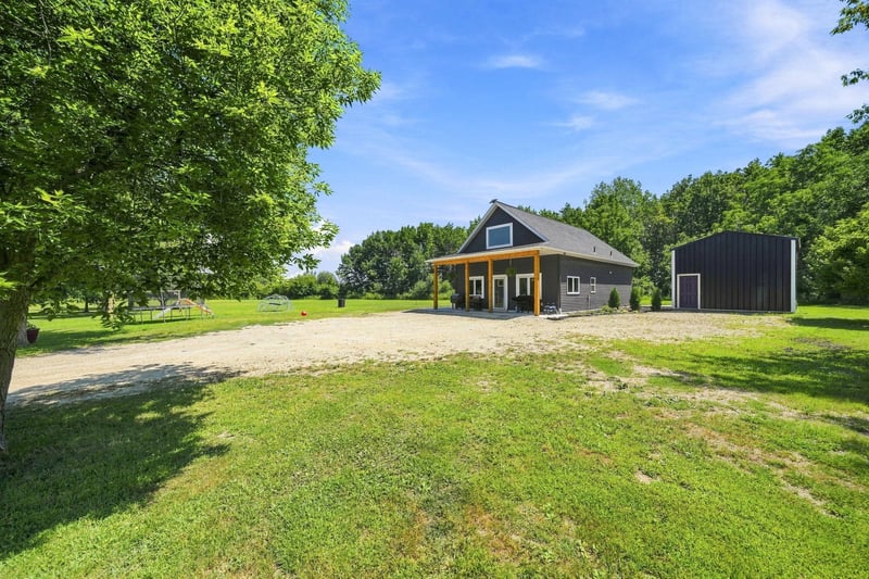 6685 Fairfax Way, Faribault, MN 55021