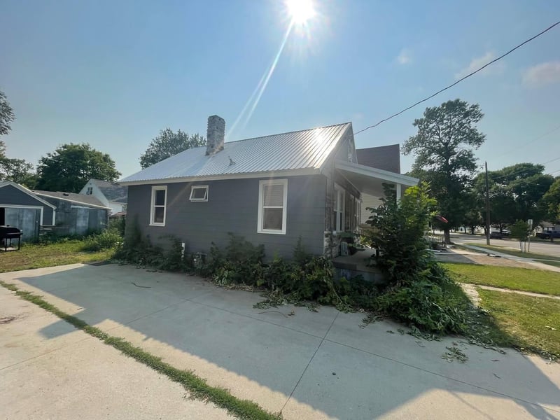 1205 3rd Ave S, Moorhead, MN 56560