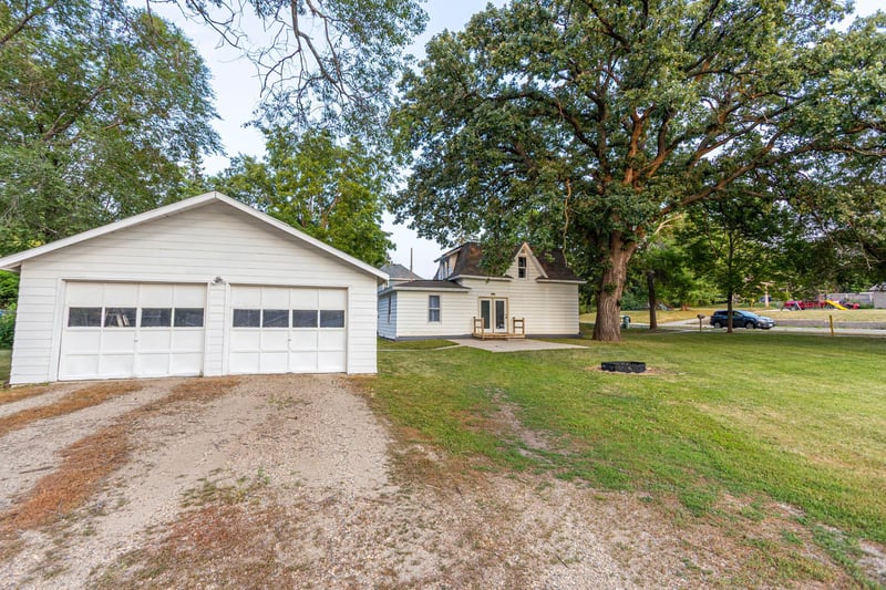 505 8th Ave E, Alexandria, MN 56308