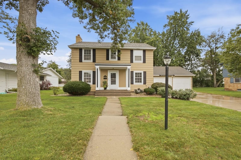 1104 23rd Ave N, Saint Cloud, MN 56303