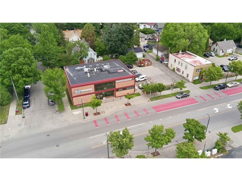 3702 E Lake St, Minneapolis, MN 55406