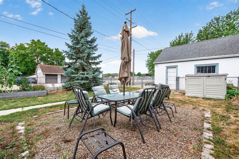 456 3rd Ave S, South Saint Paul, MN 55075