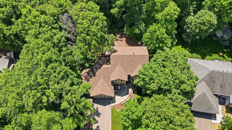1021 Wildwood Way, Chaska, MN 55318