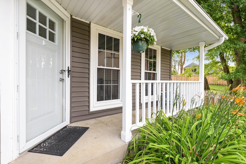 8607 Shiloh Ct, Eden Prairie, MN 55347