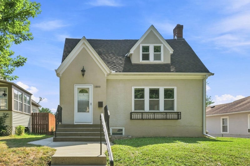 1500 Vincent Ave N, Minneapolis, MN 55411