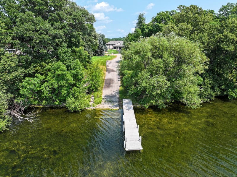 3935 Geneva Golf Club Dr NE, Alexandria, MN 56308