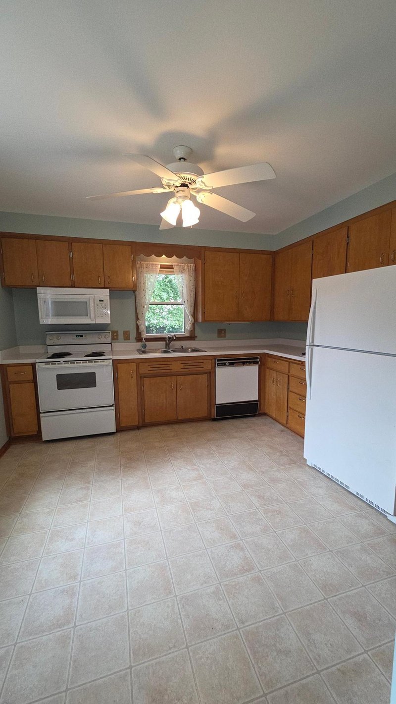 1429 14th Ave NW, Rochester, MN 55901