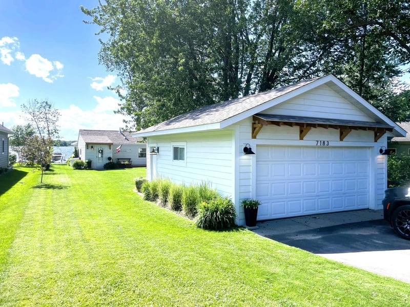7183 Newcomb Ave NW, Annandale, MN 55302