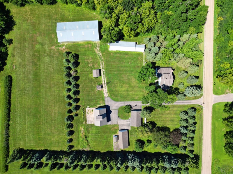 45251 810th Ave, Hector, MN 55342