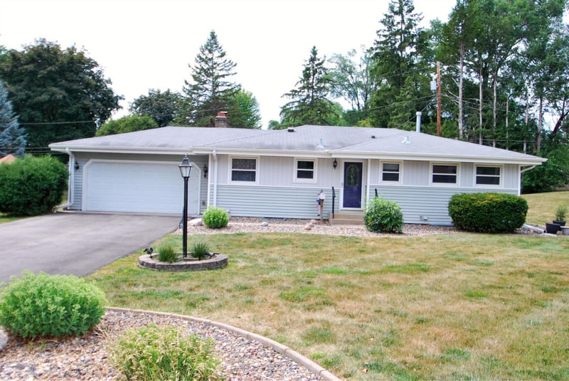 11110 France Ave S, Bloomington, MN 55431