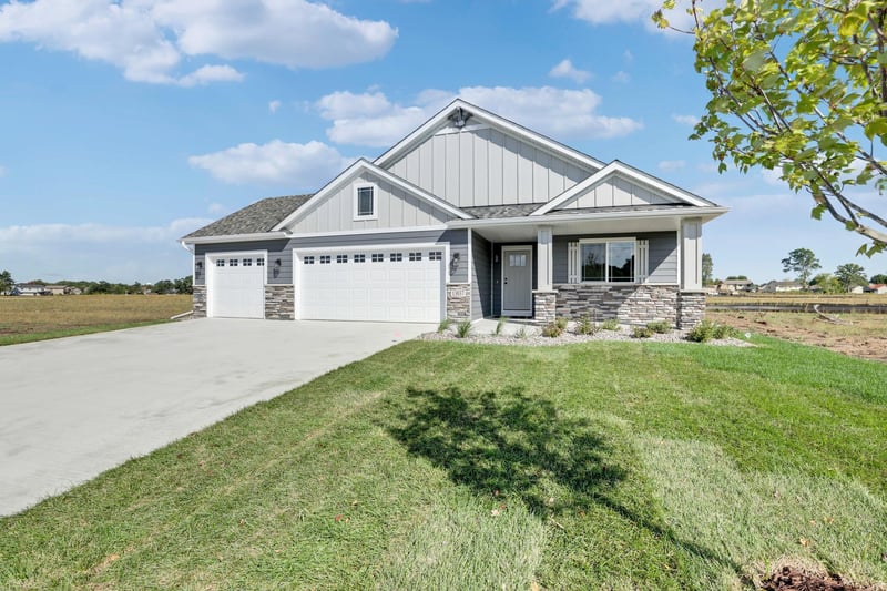 13037 13th Ave S, Zimmerman, MN 55398