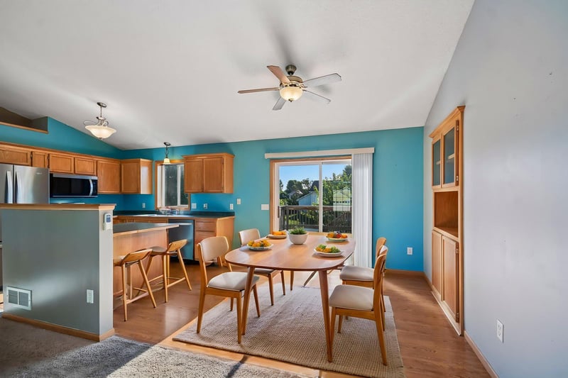 1464 Roosevelt St S, Cambridge, MN 55008