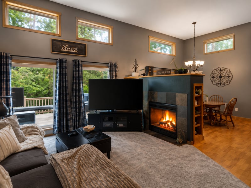 401 Orleans Ct N, Champlin, MN 55316