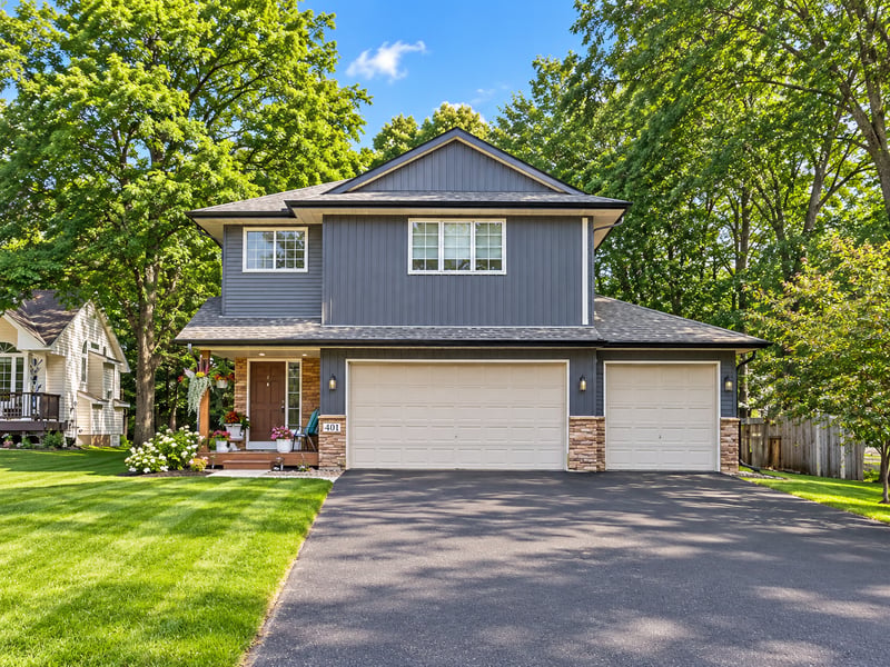 401 Orleans Ct N, Champlin, MN 55316