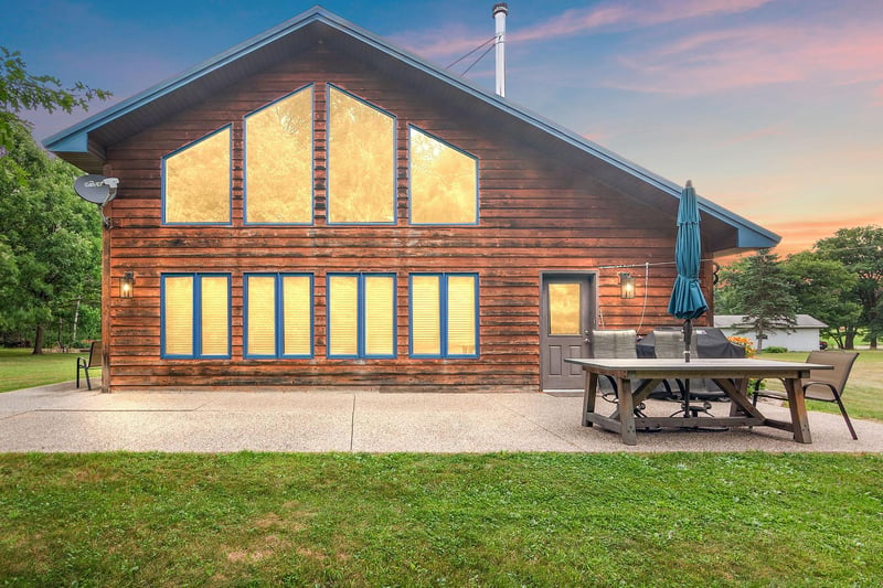 16495 145th St NE, Foley, MN 56329