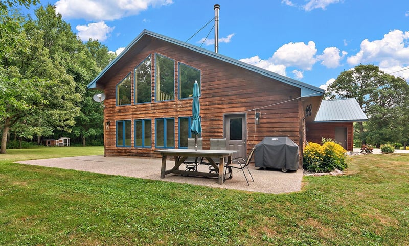 16495 145th St NE, Foley, MN 56329