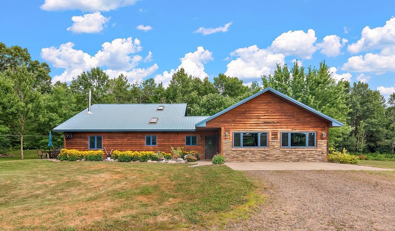 16495 145th St NE, Foley, MN 56329