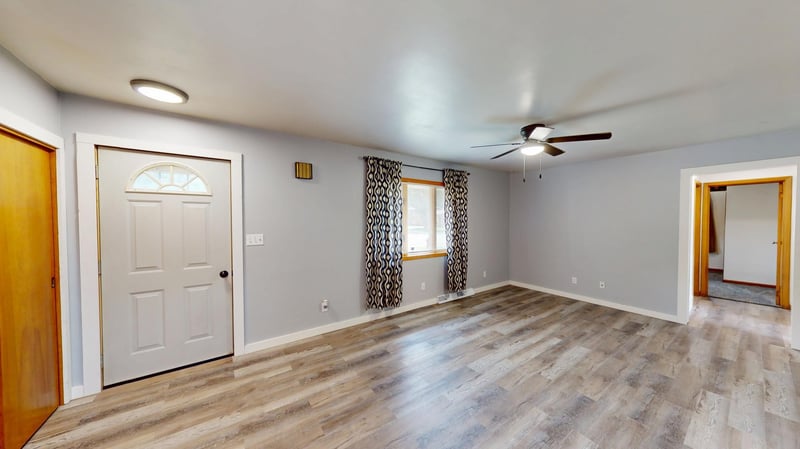 100 8th St N, Kiester, MN 56051