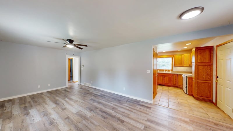 100 8th St N, Kiester, MN 56051