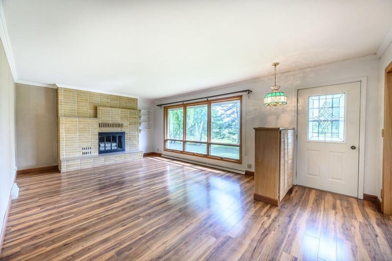 4007 Highway 5, Hibbing, MN 55746