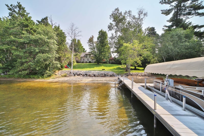 1635 E Ponto Lake Rd NW, Backus, MN 56435