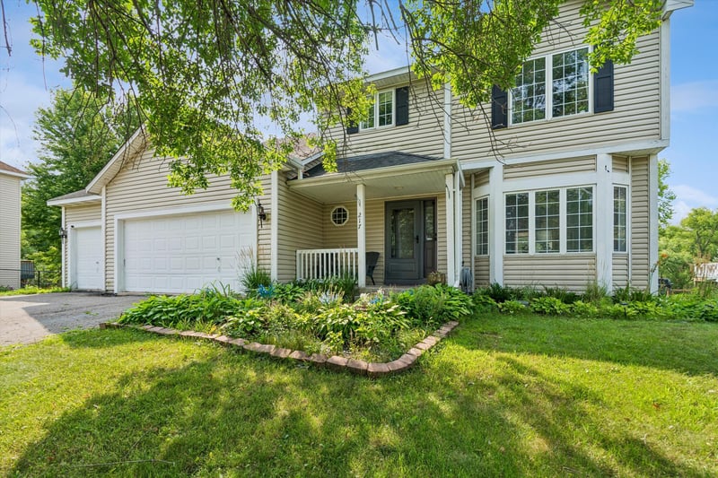 217 Birch Ave NW, Saint Michael, MN 55376