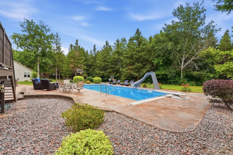 3405 Pawnee Dr SE, Alexandria, MN 56308
