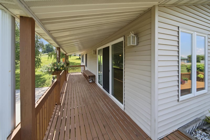 1015 Ridge Rd S, Preston, MN 55965