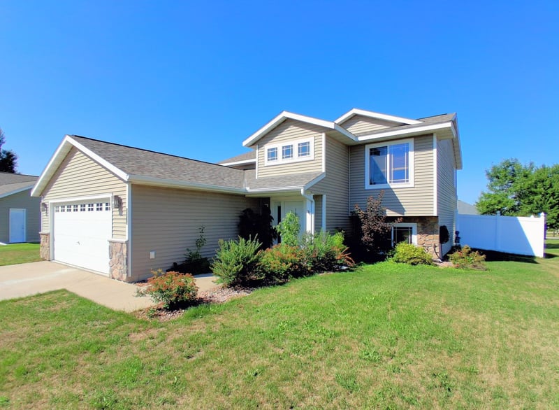 2175 67th Ave N, Saint Cloud, MN 56303