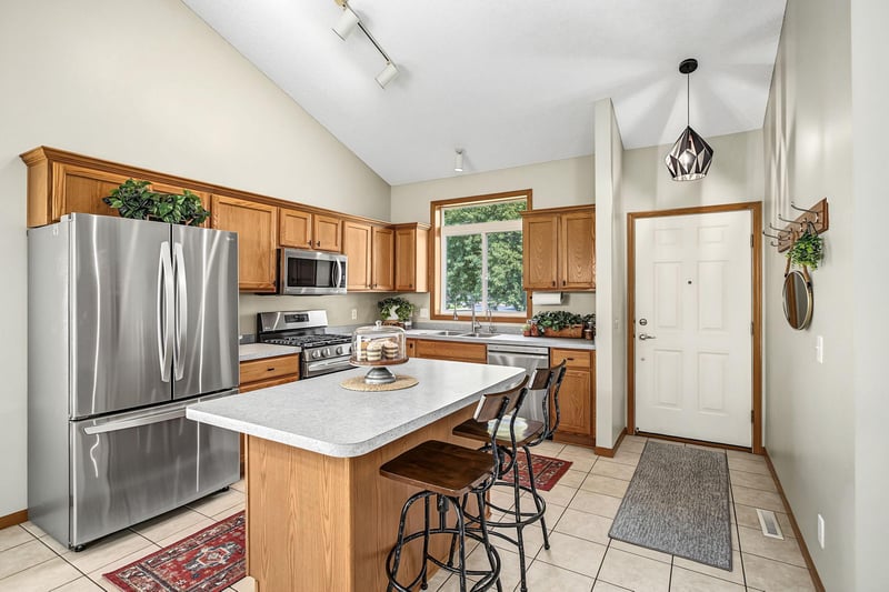 2218 Downing Ave, Shakopee, MN 55379