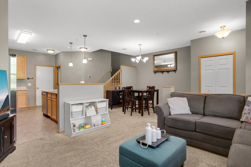 17732 68th Pl N, Maple Grove, MN 55311