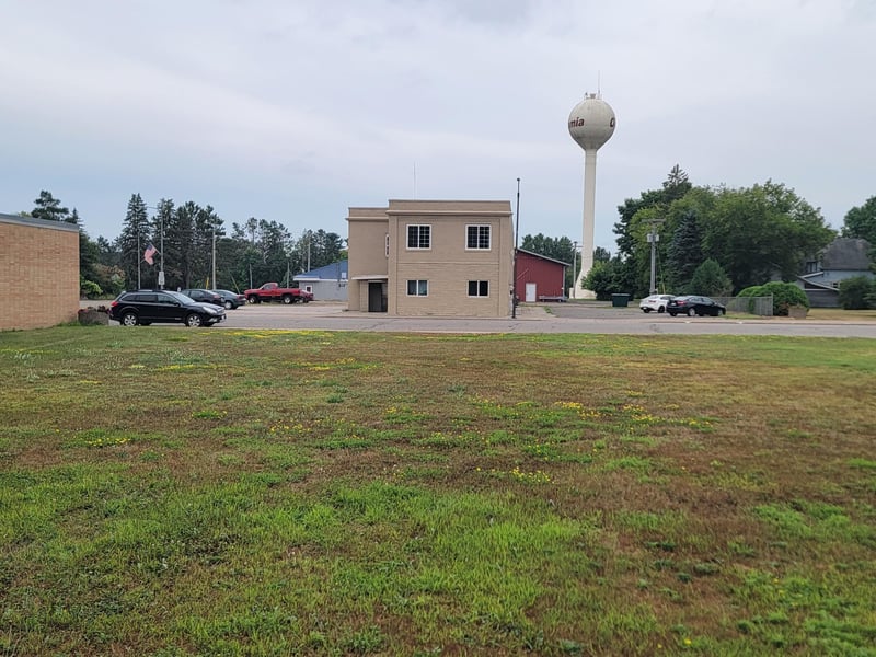 608 Main St W, Onamia, MN 56342