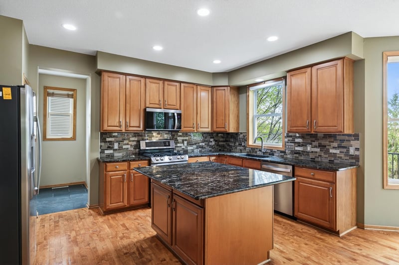 16555 77th Cir N, Maple Grove, MN 55311