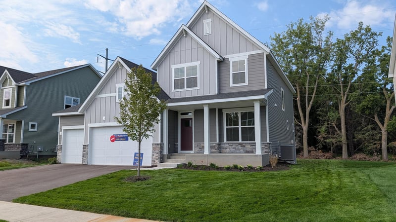 10577 Minnesota Ln N, Maple Grove, MN 55369