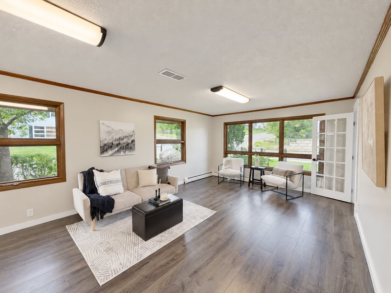 1100 Jones St, Eveleth, MN 55734