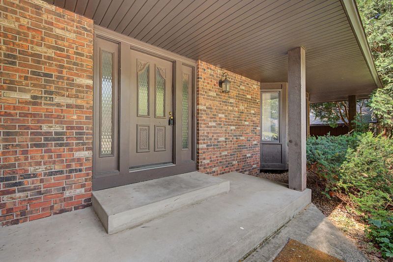 1498 N Danube Rd, Fridley, MN 55432