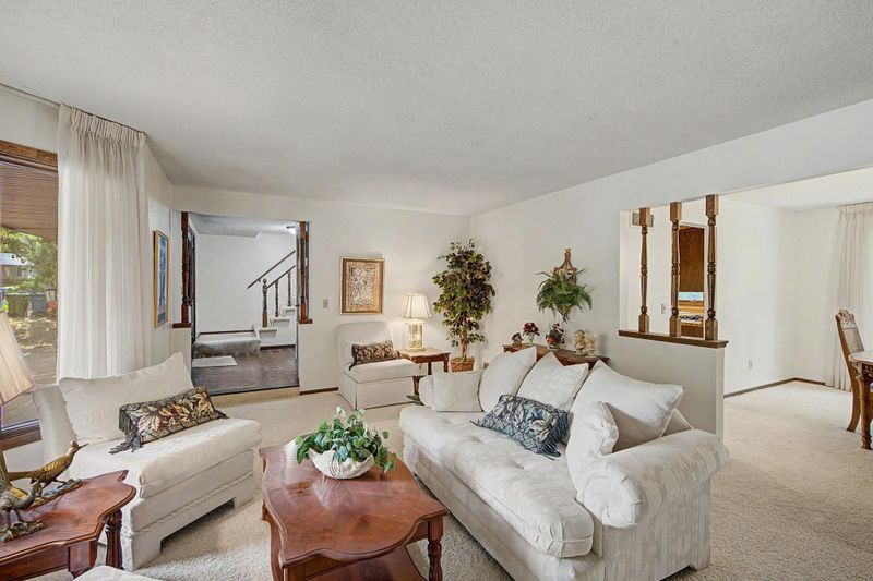 1498 N Danube Rd, Fridley, MN 55432
