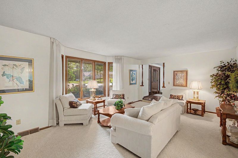1498 N Danube Rd, Fridley, MN 55432